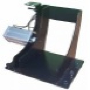 Пневматическое устройство для зажима переднего колеса на подъемнике